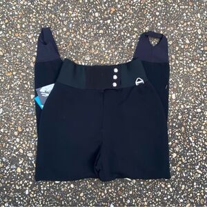 Vintage 1980’s Tyrolia spandex stretch stirrup ski pants NWT size 12
